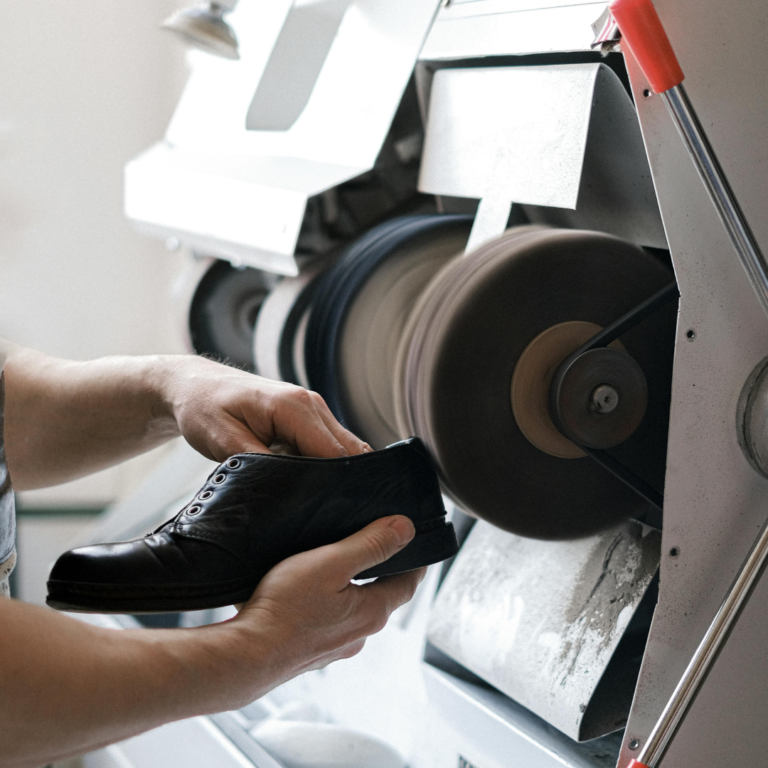 Чат-бот для ремонту взуття